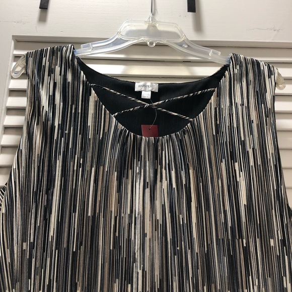 Accordion pleats top NWT  w/ black beige white - Picture 2 of 6
